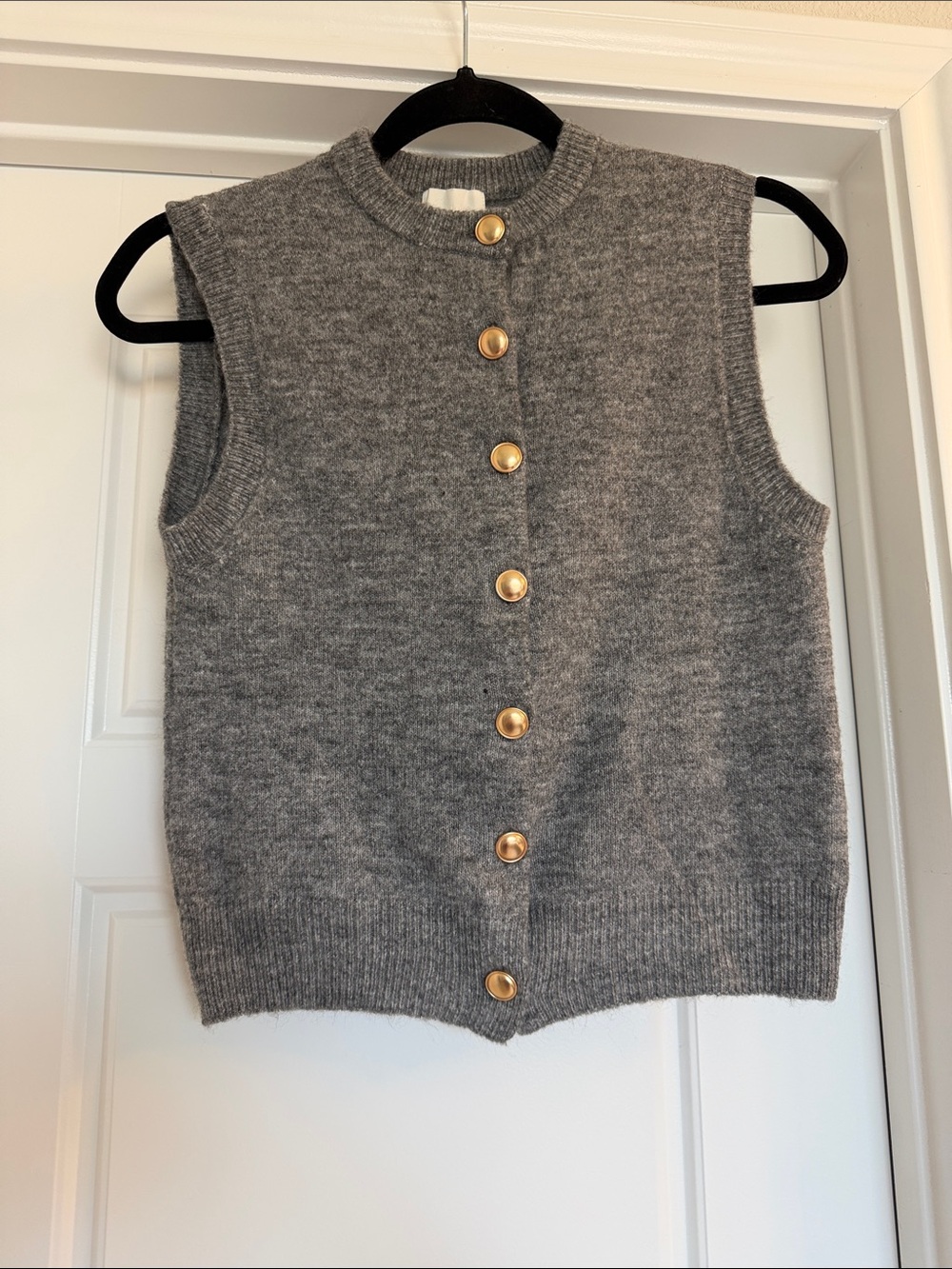 H&M Gray Sleeveless Knit Cardigan Vest with Gold Buttons